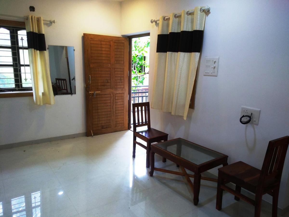 Dsk Studio Apartment, Siolim, Goa. Zewnętrze zdjęcie